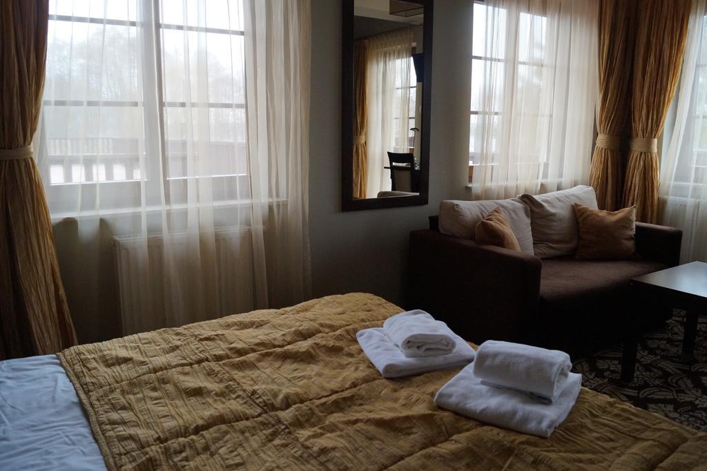 Hotel Sloneczny Brzeg Biskupiec  Ruang foto